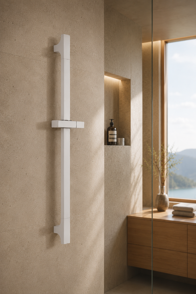 Barre de douche coulissante réglable blanche Span, vue de profil